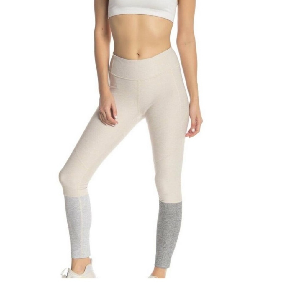 Outdoor Voices Dipped in Oatmeal Dove Ash 7/8 Workout Active Leggings size Small